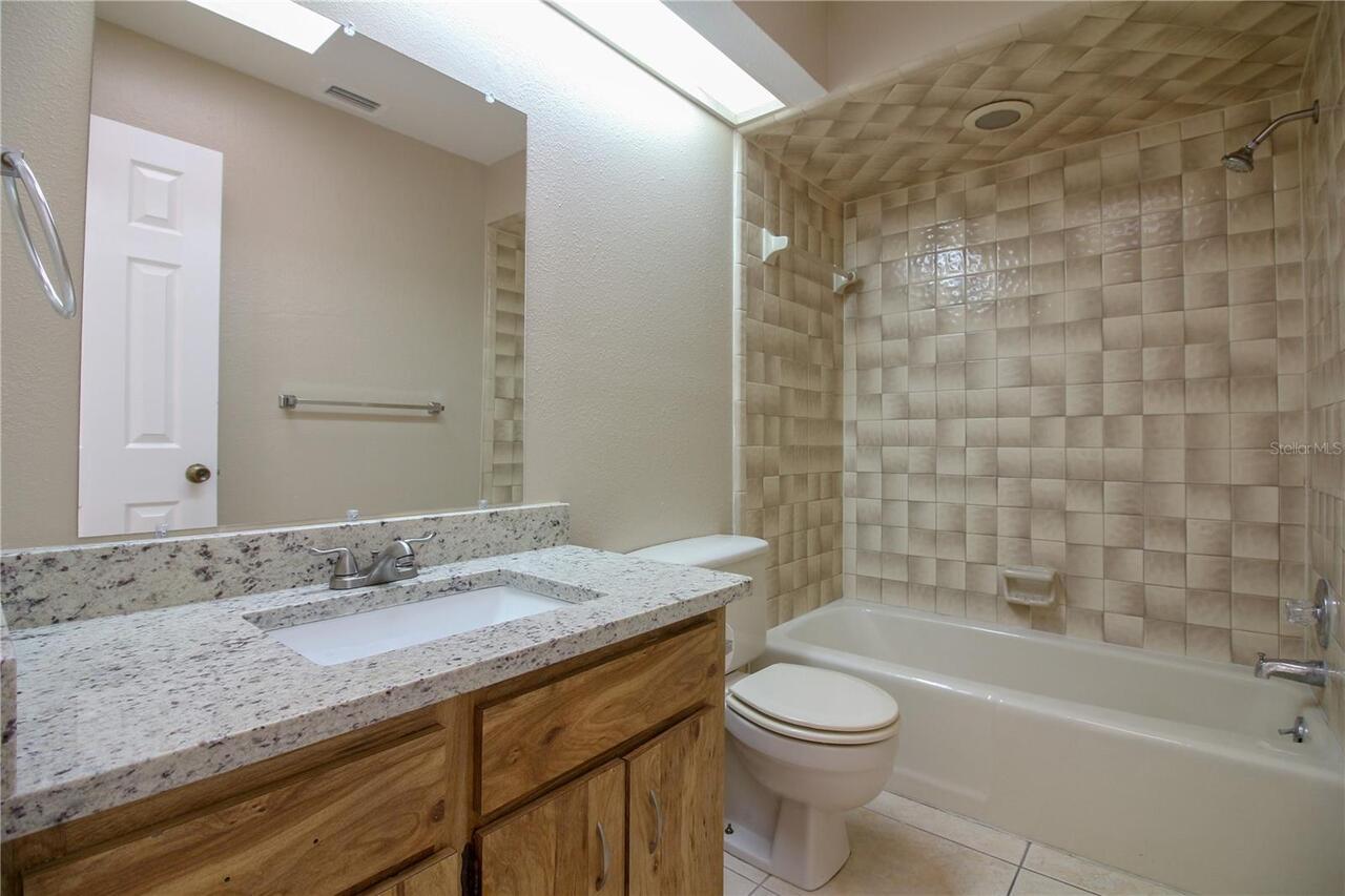 Listing Photo 15