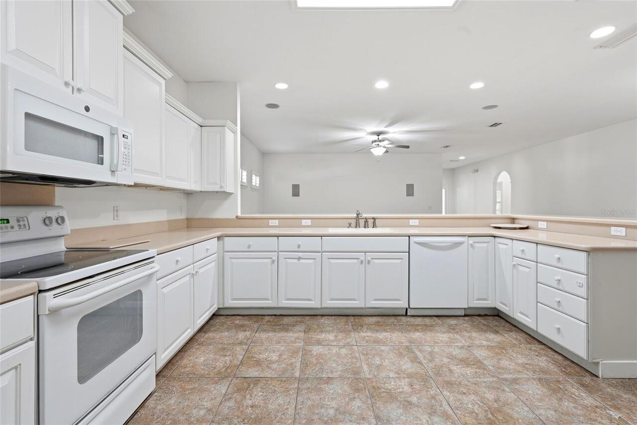 Listing Photo 15