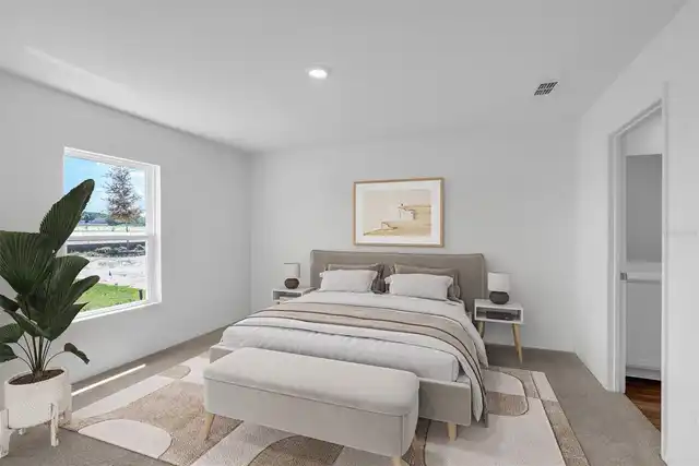 Listing Photo 9