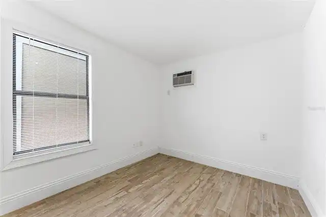 Listing Photo 41