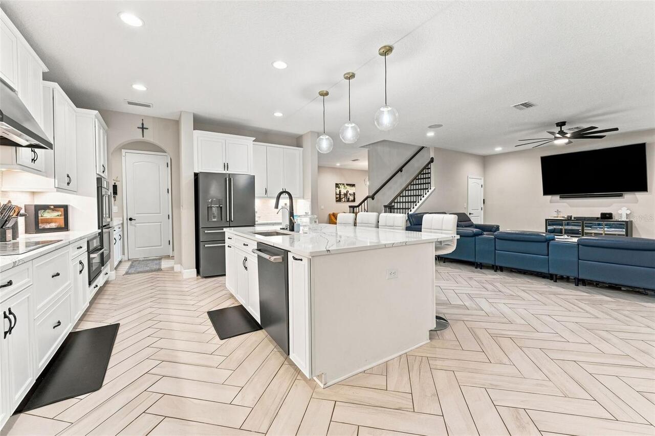 Listing Photo 18