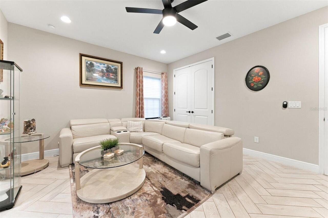 Listing Photo 21
