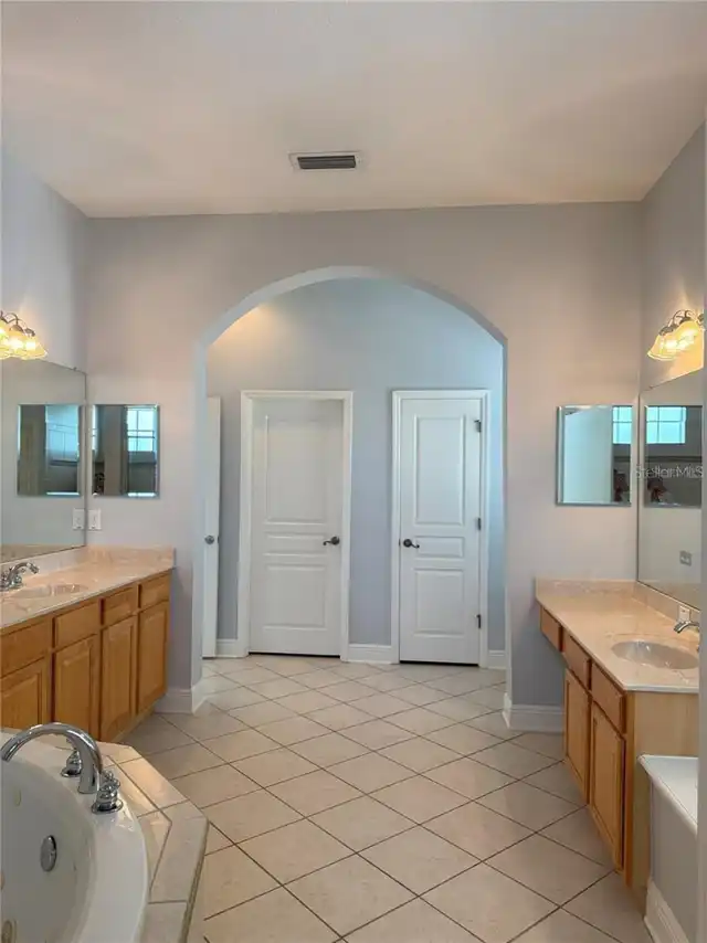 Listing Photo 43