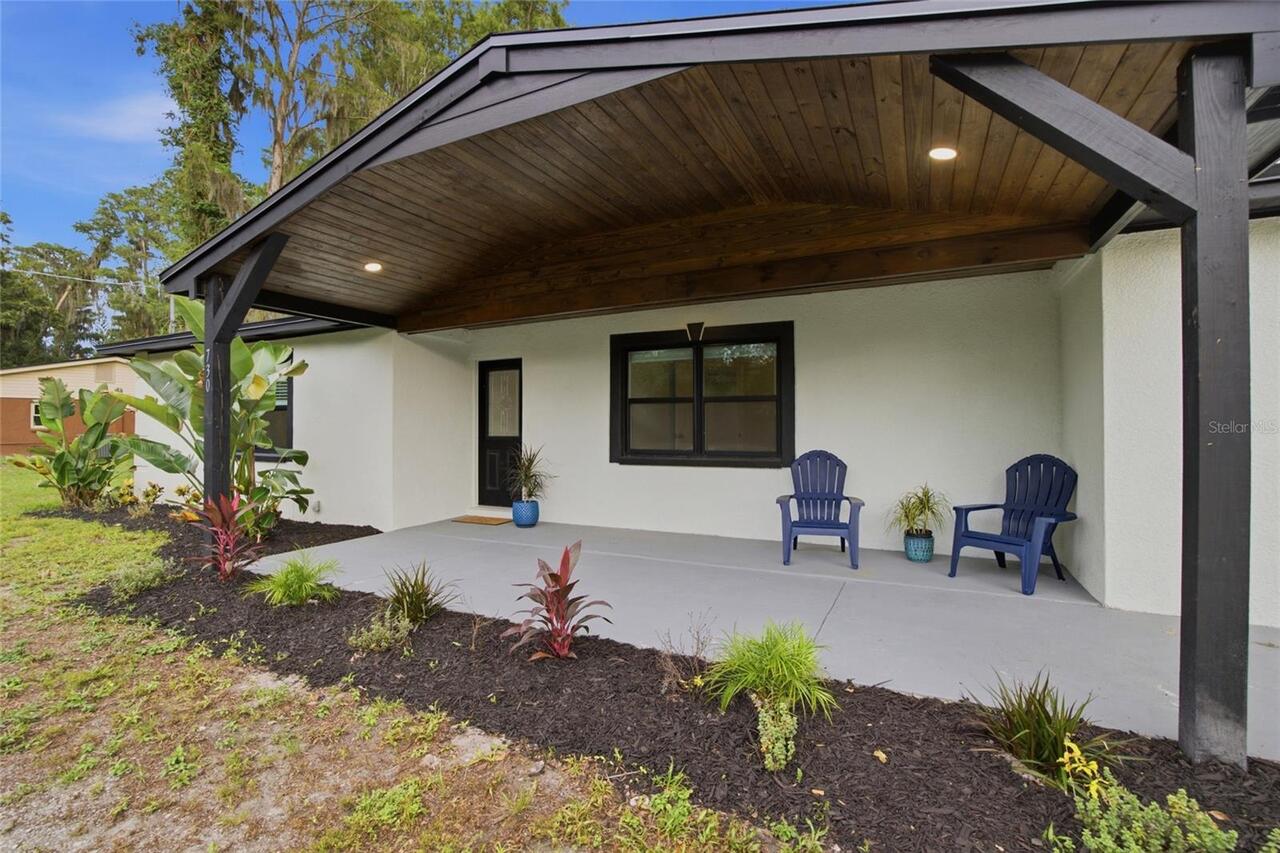 Listing Photo 6