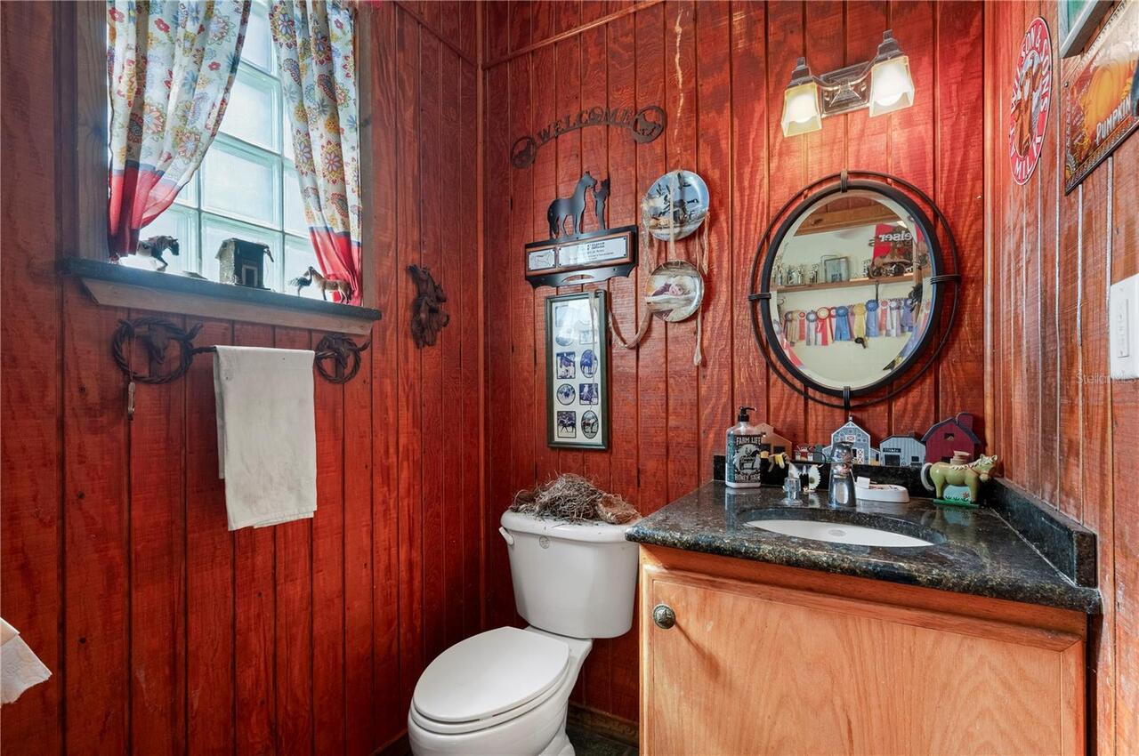 Listing Photo 17