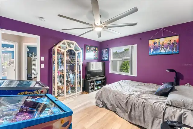 Listing Photo 23