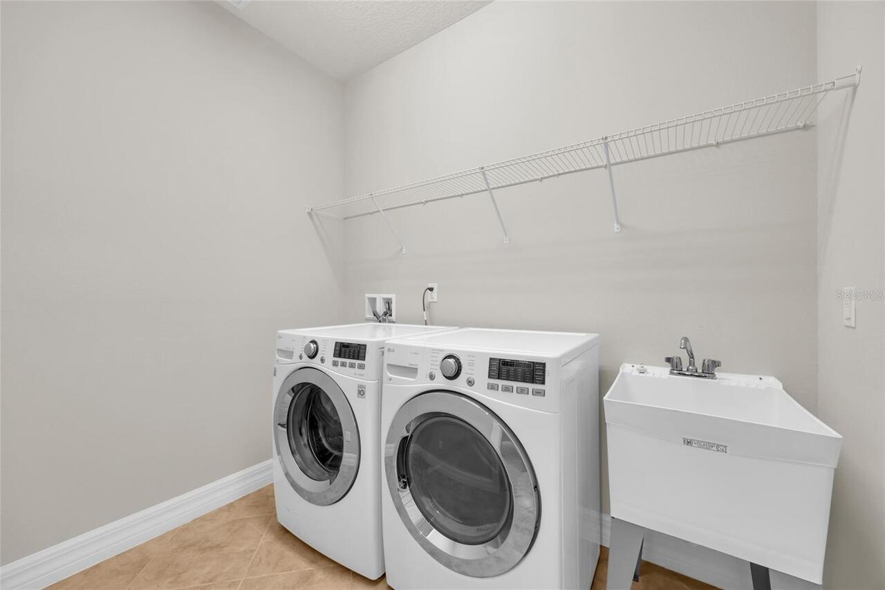 Listing Photo 9