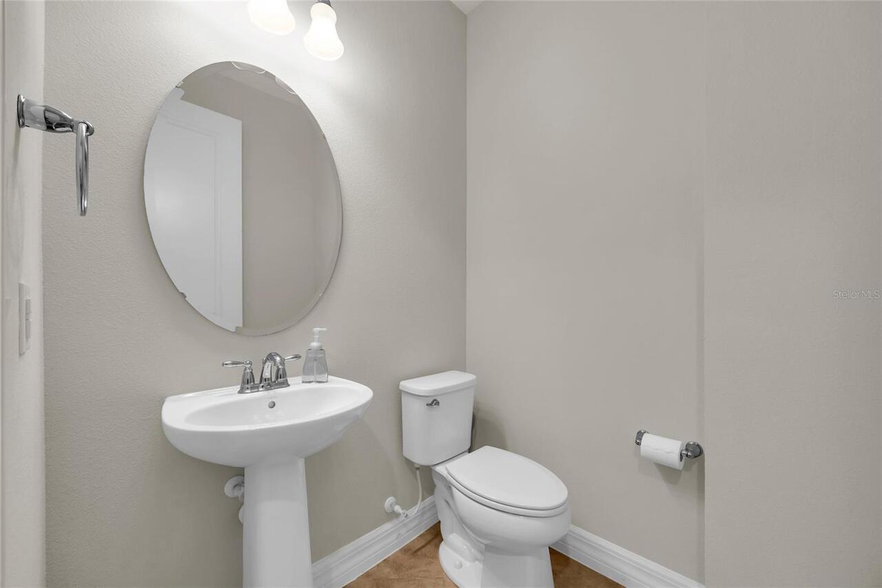 Listing Photo 10