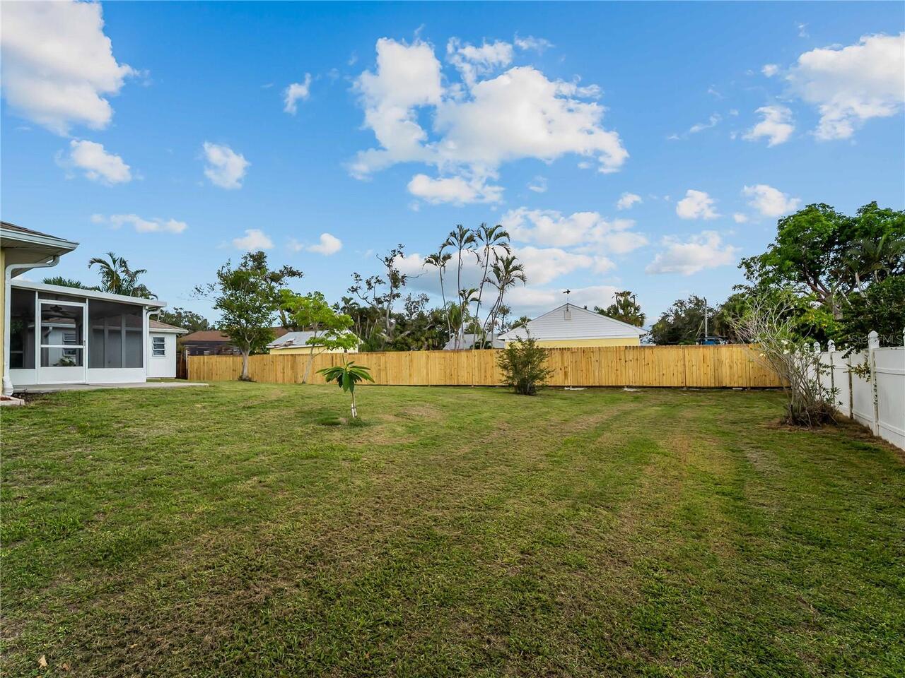 Listing Photo 38
