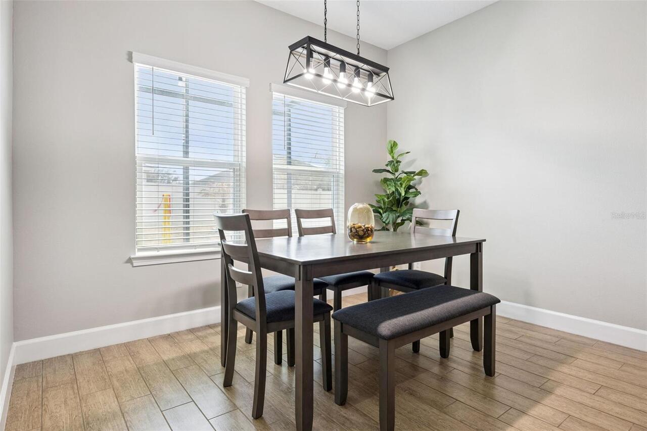 Listing Photo 8