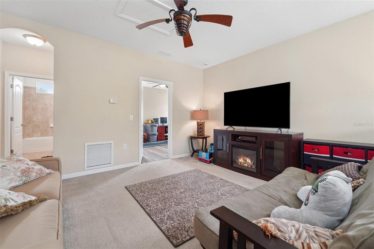 Listing Photo 35