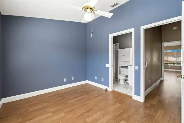 Listing Photo 22