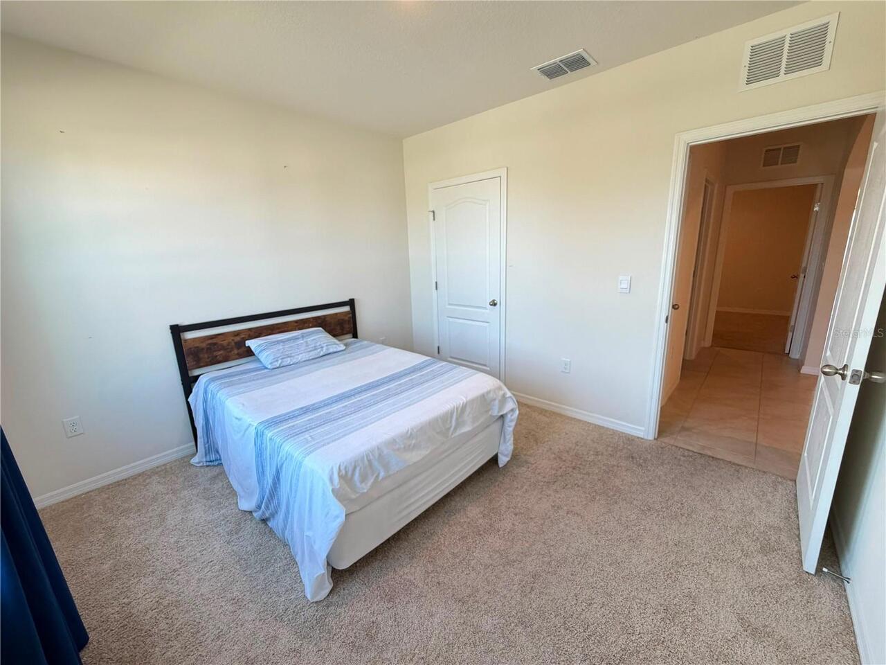 Listing Photo 24