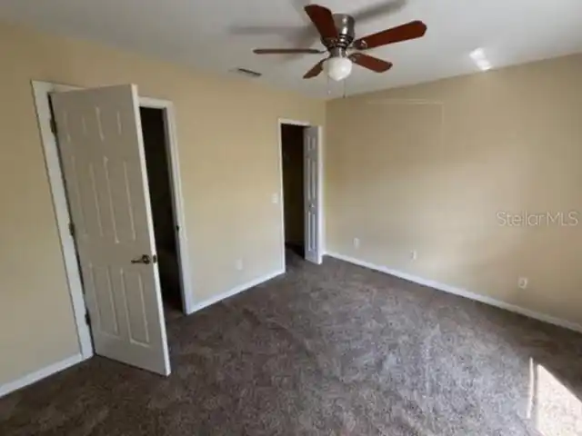 Listing Photo 12