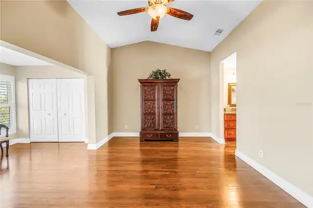 Listing Photo 28