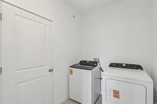 Listing Photo 16