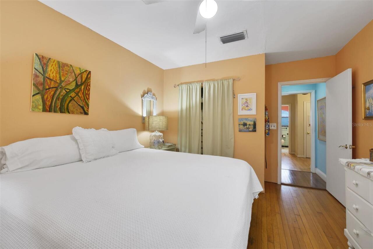 Listing Photo 17