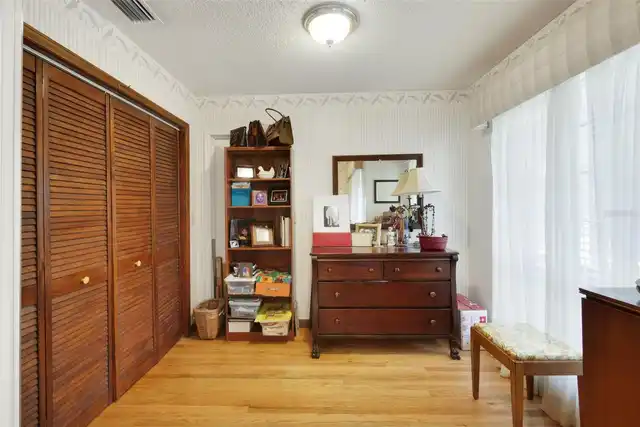 Listing Photo 27