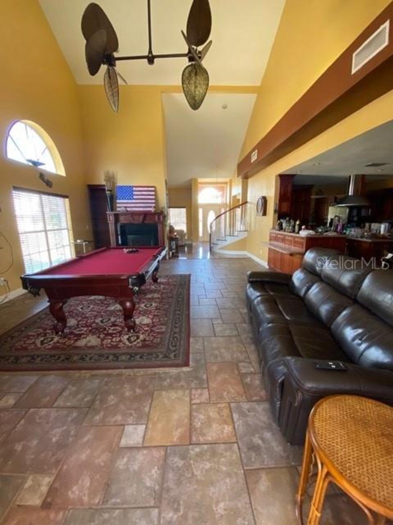 Listing Photo 8