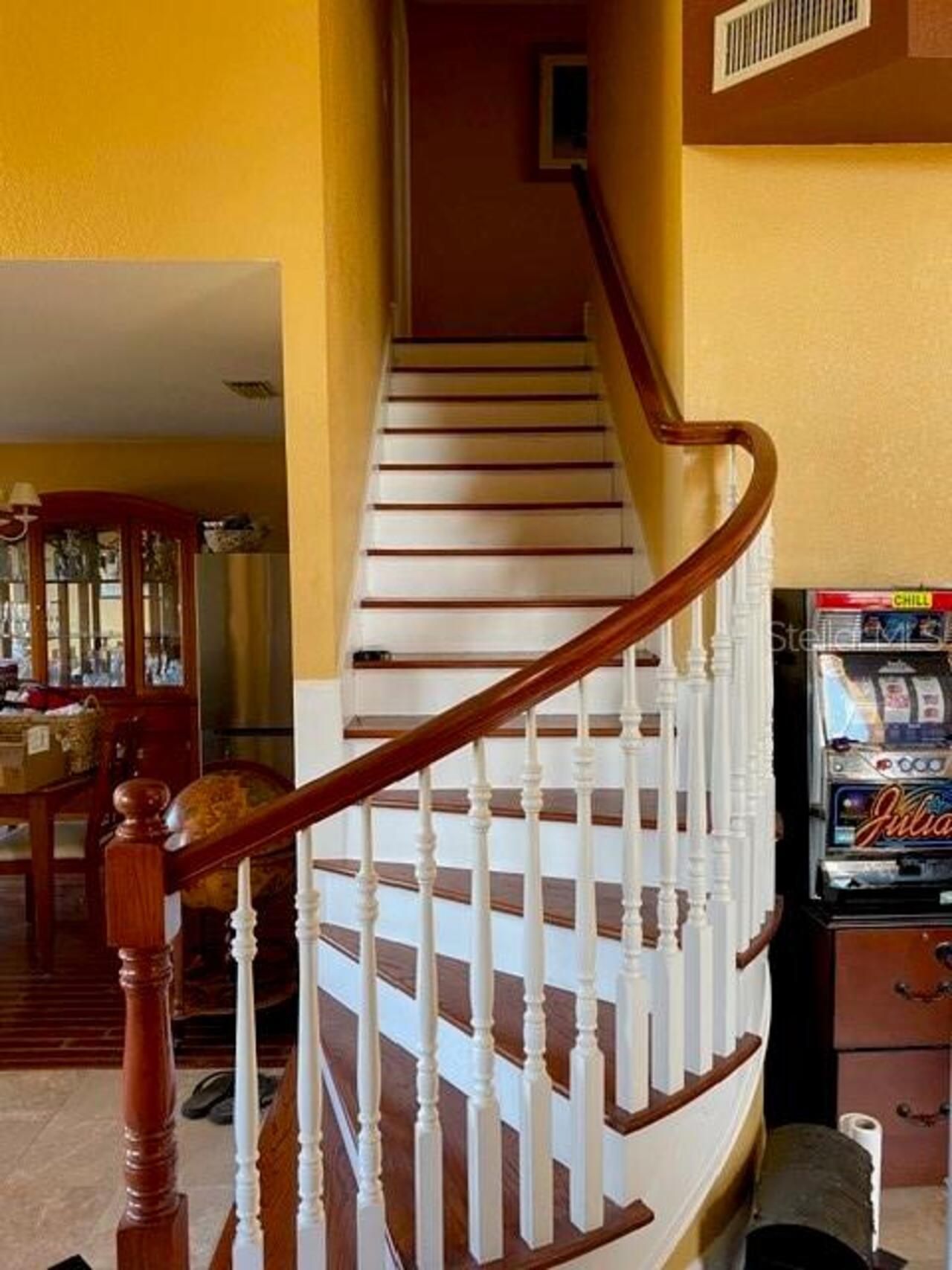 Listing Photo 11