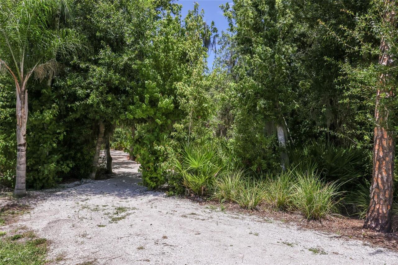 Listing Photo 36