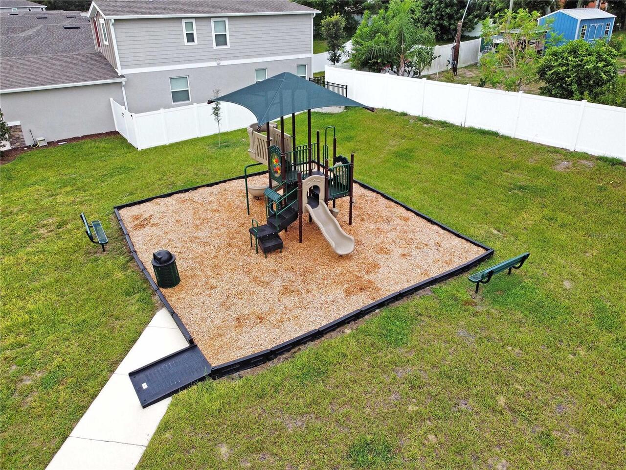 Listing Photo 25