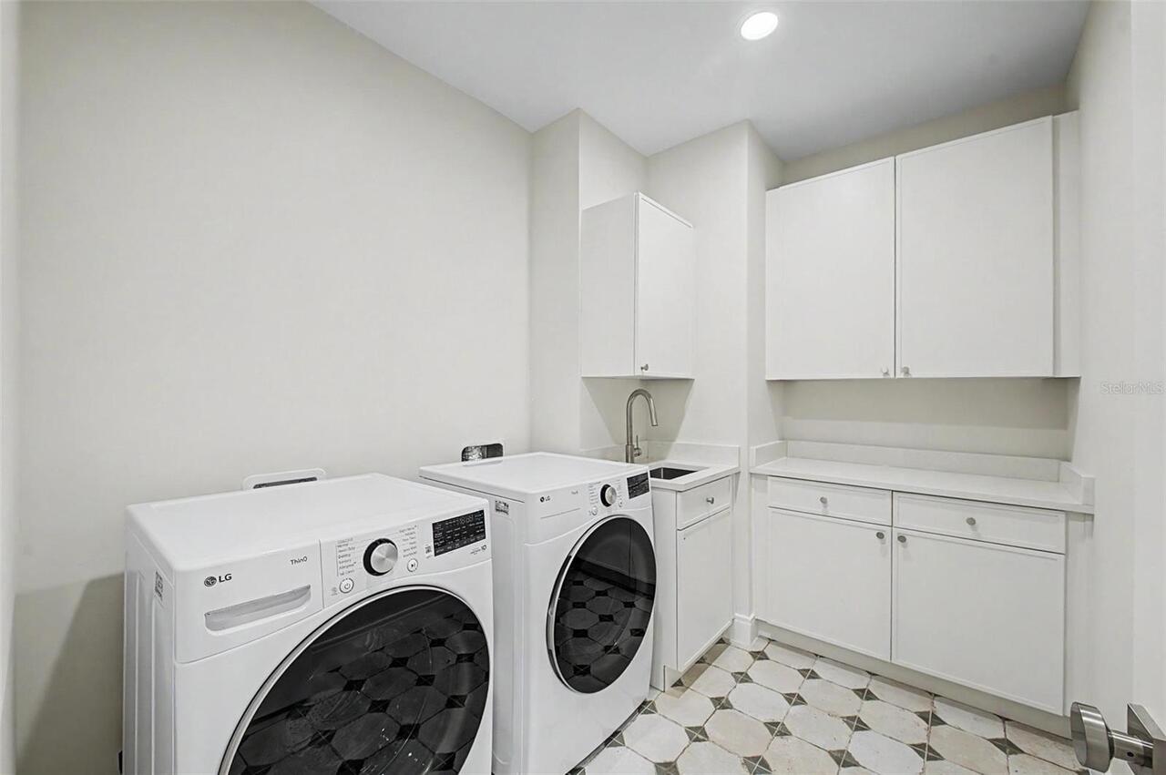 Listing Photo 43