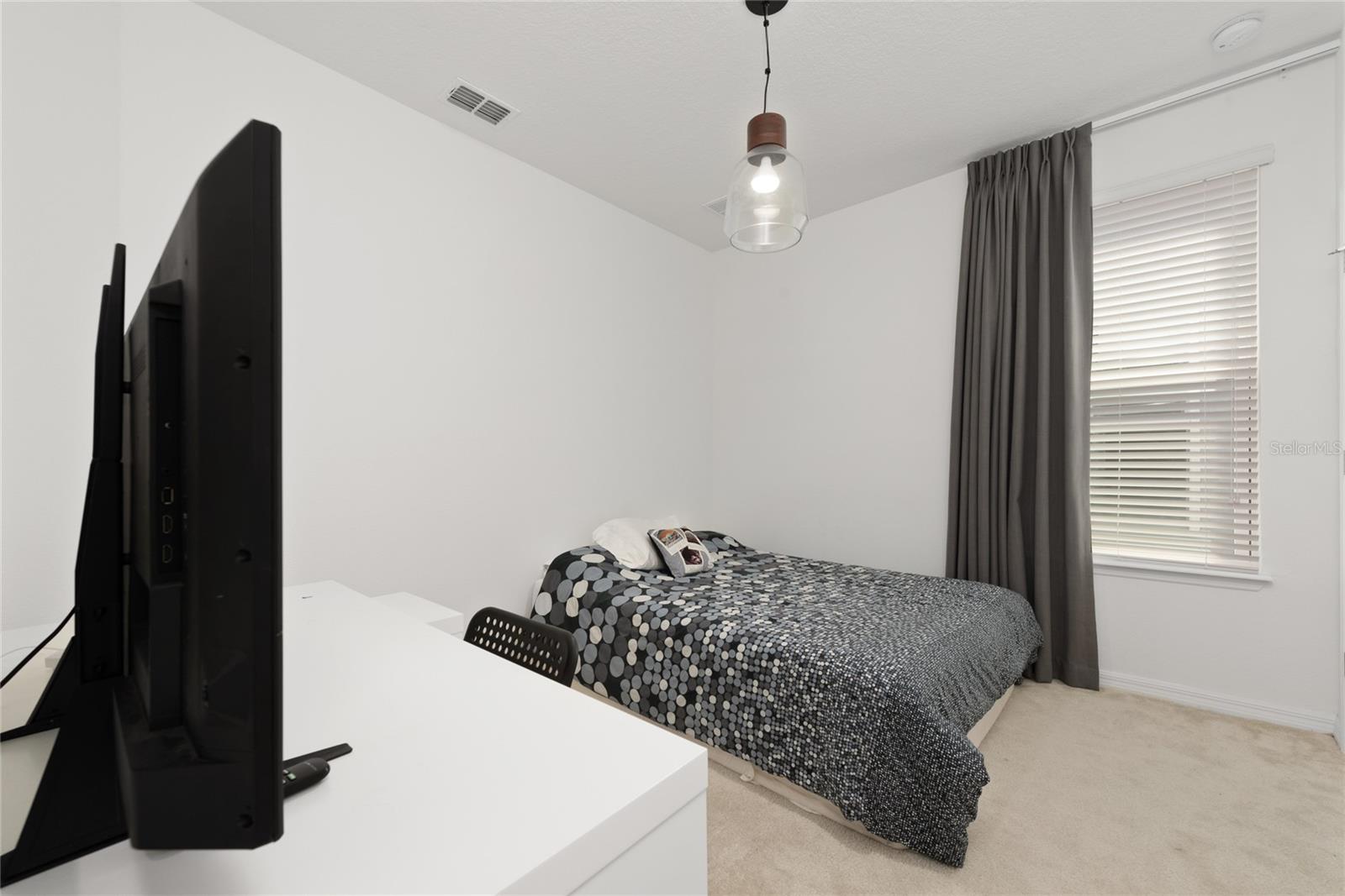 Listing Photo 6
