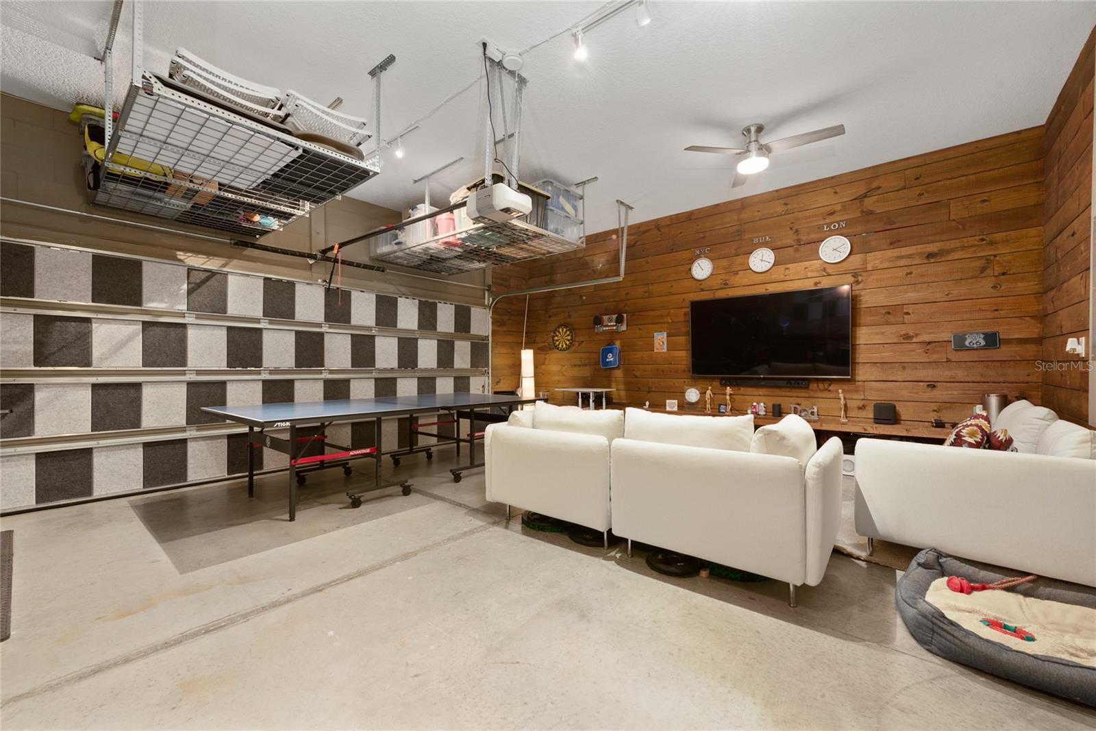 Listing Photo 9