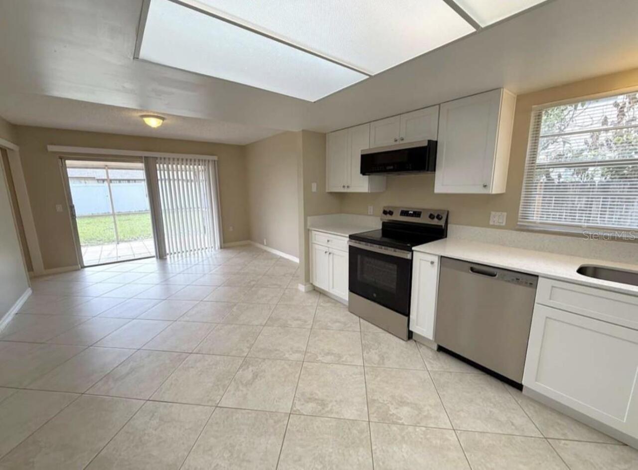Listing Photo 9