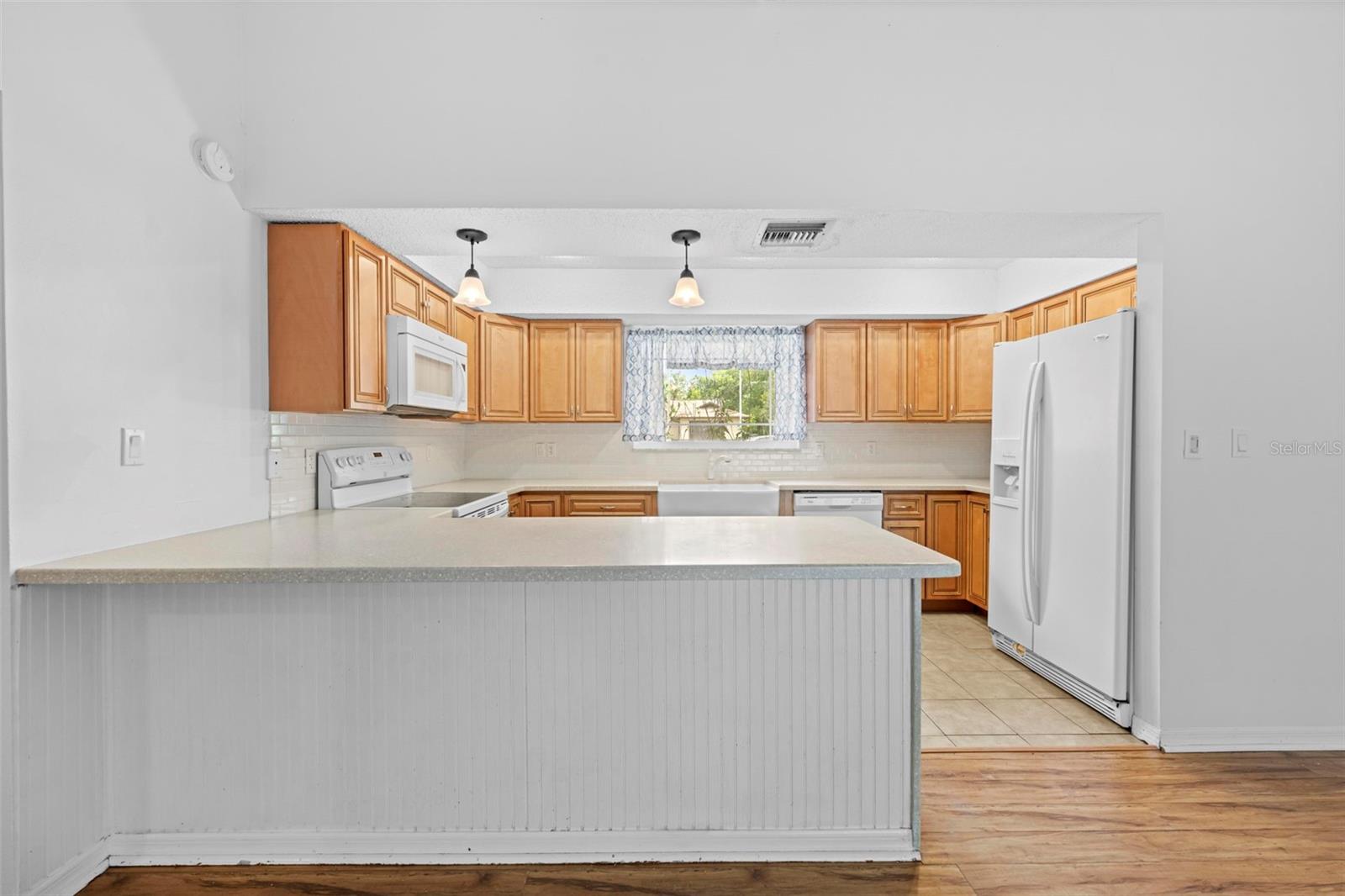 Listing Photo 16