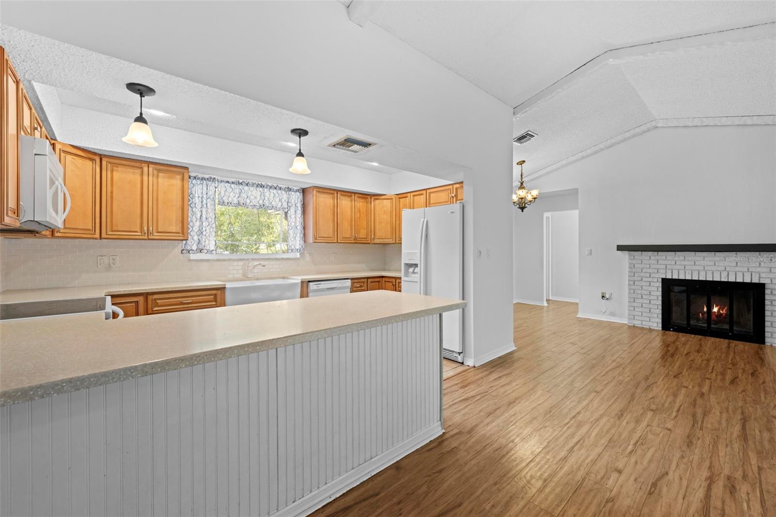Listing Photo 17