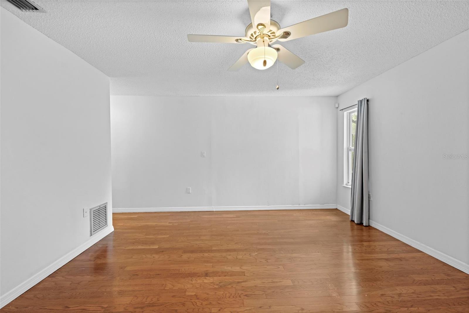 Listing Photo 41