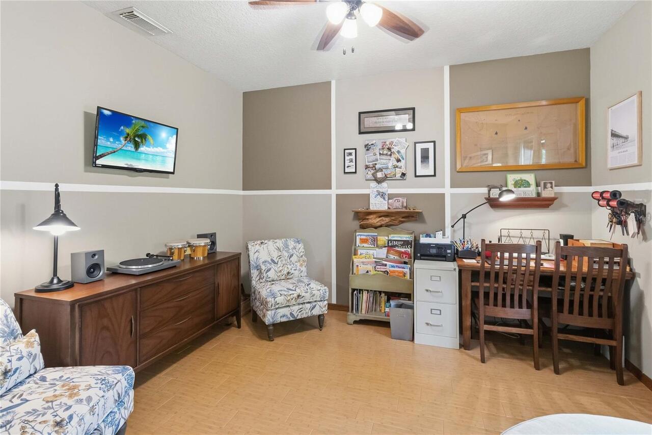 Listing Photo 7