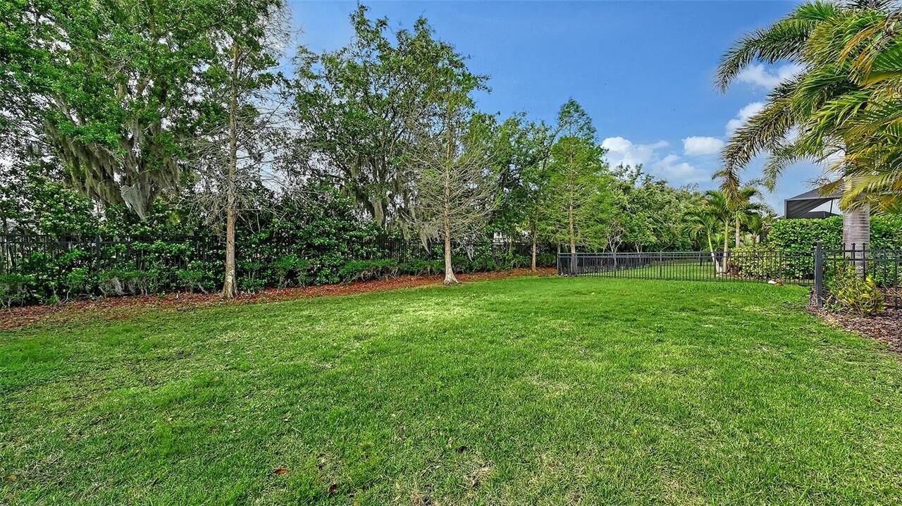 Listing Photo 44