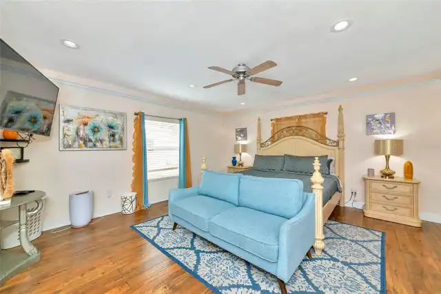 Listing Photo 20