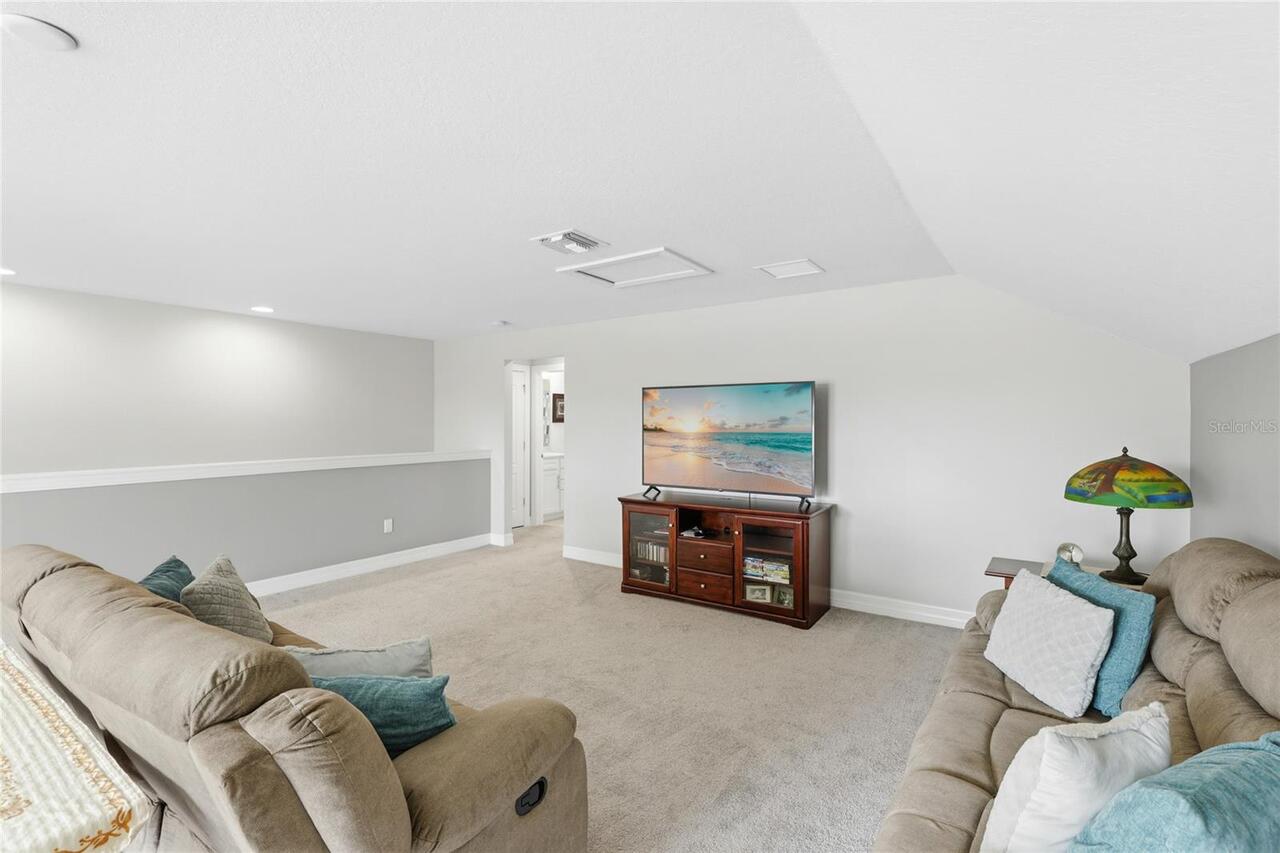 Listing Photo 33