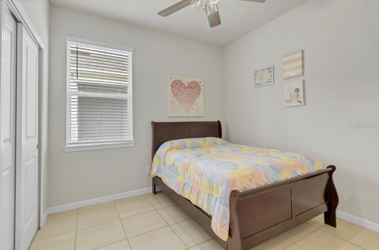 Listing Photo 9