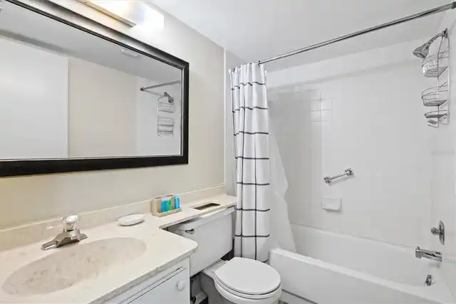 Listing Photo 10