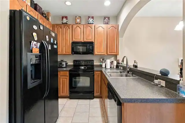 Listing Photo 6