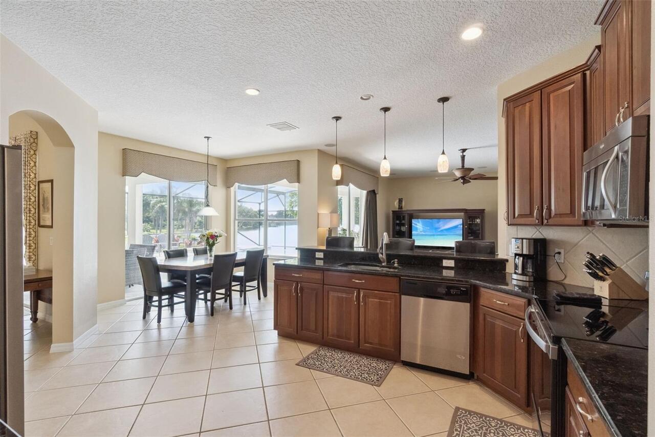 Listing Photo 15