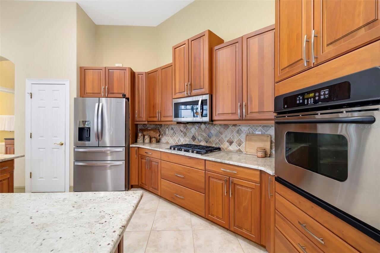 Listing Photo 17