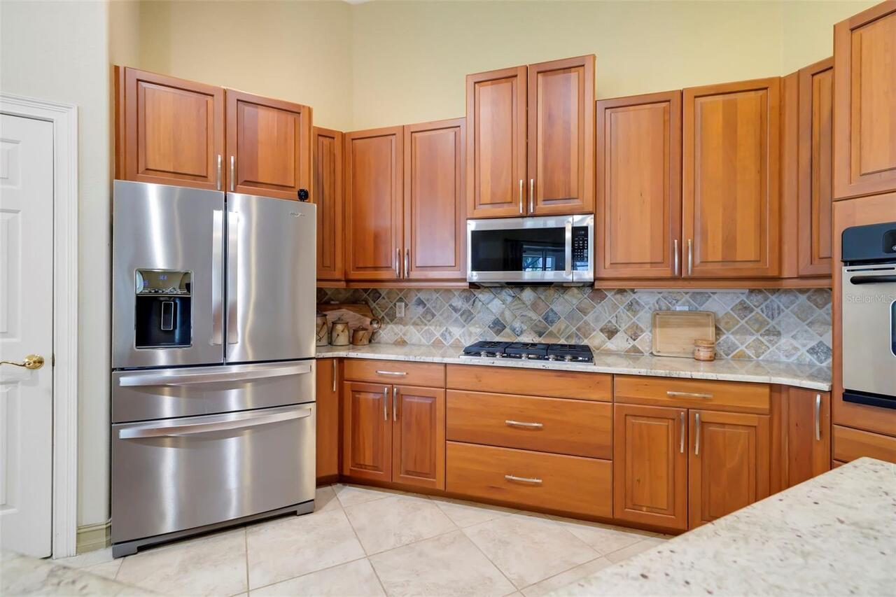 Listing Photo 18