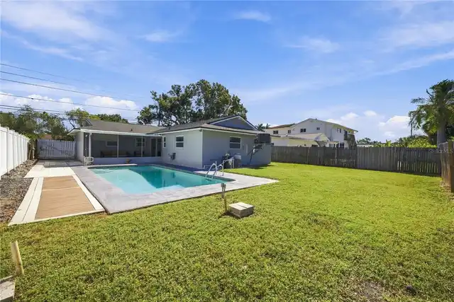Listing Photo 36