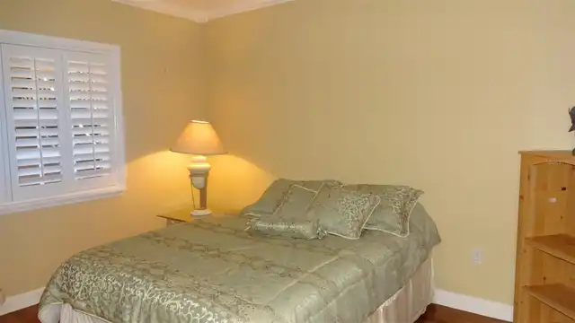 Listing Photo 11