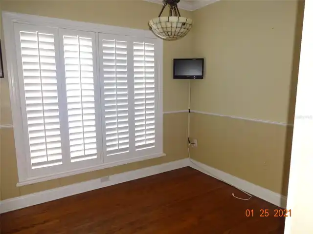 Listing Photo 28
