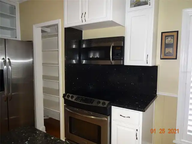 Listing Photo 32