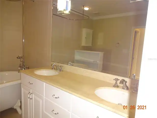 Listing Photo 43