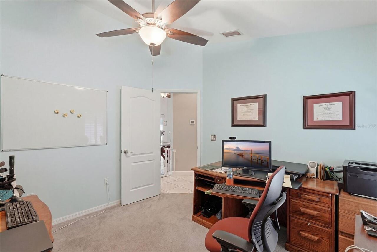Listing Photo 12