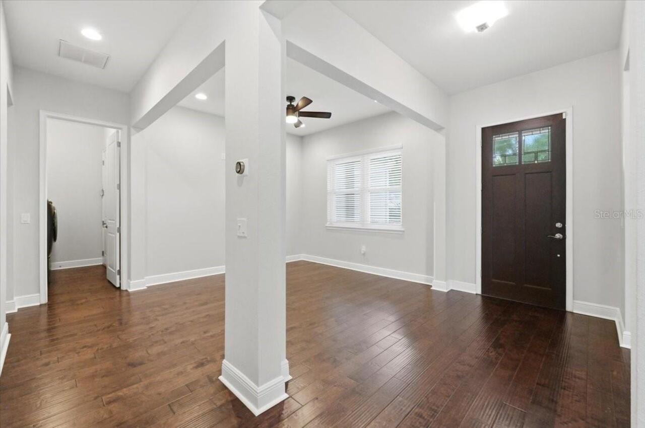 Listing Photo 10